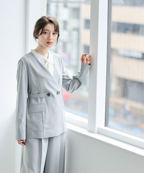 12Twelve Agenda（トゥエルブ　アジェンダ）の「配色デザインカラーレスジャケット（ノーカラージャケット・レディース・ネイビー/ライトグレー・M）」の9枚目の写真