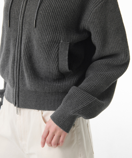 MUSINSA STANDARD WOMAN（ムシンサスタンダードウーマン）の「ウィメンズリブニットフードパーカージップアップ[ミディアムグレー]（ニット/セーター・レディース・その他・LARGE/SMALL/MEDIUM/X-SMALL）」の7枚目の写真