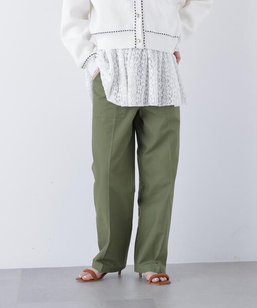 N.(N. Natural Beauty Basic)(エヌエヌナチュラルビューティーベーシック)の「【PS/低身長サイズ】ベイカーパンツ(その他パンツ・レディース・オフホワイト/ベージュ/カーキ・MEDIUM/P/S)」の3枚目の写真