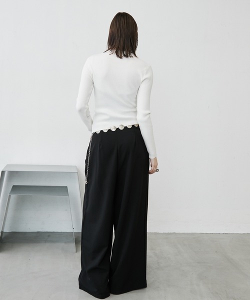 MONOe(モノエ)の「【大人華やか】ランダムラインストーンリブトップス(ニット/セーター・レディース・ホワイト/ブラック・FREE)」の7枚目の写真