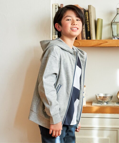 ikka（イッカ）の「ポンチジップ配色ジップパーカー（110~160cm）（パーカー・キッズ・ブラック/杢グレー・M/S/XL/L/XS）」の22枚目の写真