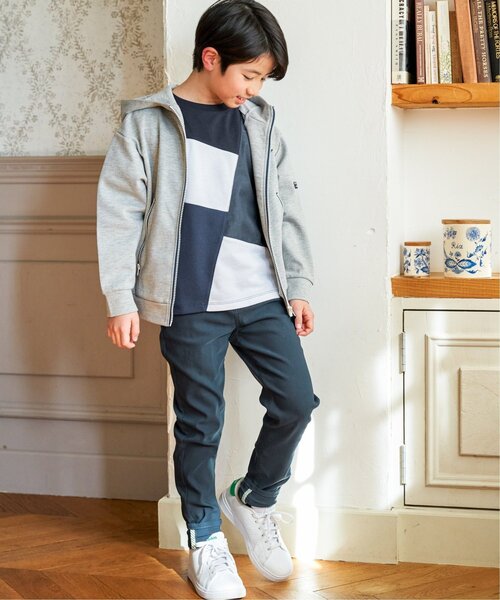 ikka（イッカ）の「ポンチジップ配色ジップパーカー（110~160cm）（パーカー・キッズ・ブラック/杢グレー・M/S/XL/L/XS）」の19枚目の写真