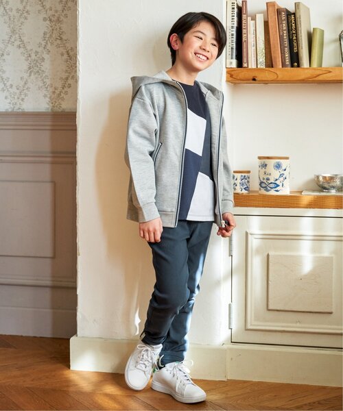 ikka（イッカ）の「ポンチジップ配色ジップパーカー（110~160cm）（パーカー・キッズ・ブラック/杢グレー・M/S/XL/L/XS）」の18枚目の写真