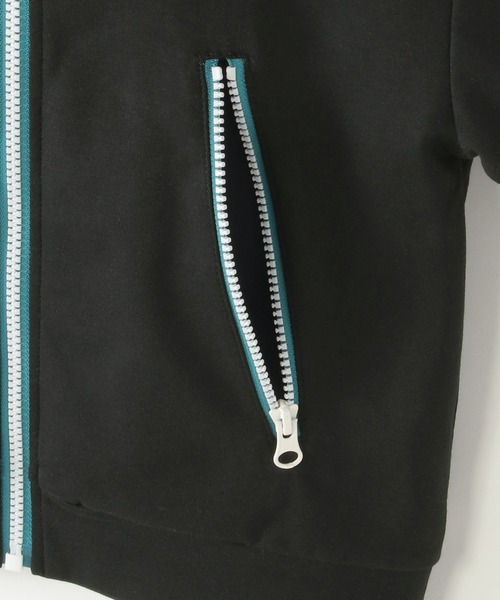 ikka（イッカ）の「ポンチジップ配色ジップパーカー（110~160cm）（パーカー・キッズ・ブラック/杢グレー・M/S/XL/L/XS）」の10枚目の写真