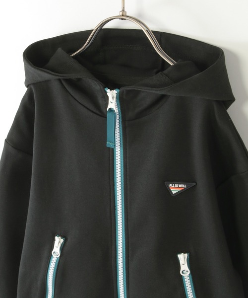 ikka（イッカ）の「ポンチジップ配色ジップパーカー（110~160cm）（パーカー・キッズ・ブラック/杢グレー・M/S/XL/L/XS）」の8枚目の写真