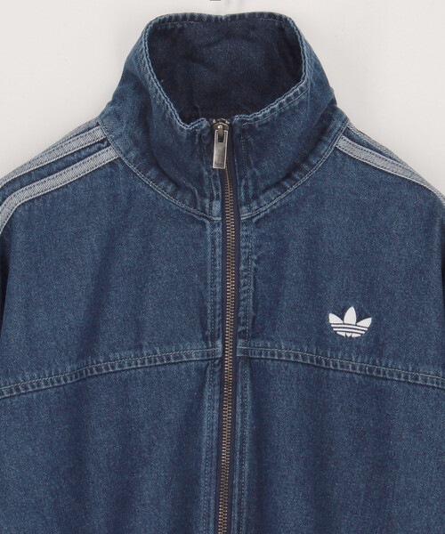 adidas(アディダス)の「adidas/アディダス DENIM OVER SIZE TRACKTOP/アディカラー デニム オーバーサイズ トラックトップ(ブルゾン・レディース・ブルー・X-SMALL/SMALL)」の3枚目の写真