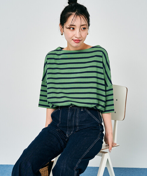 FREAK'S STORE(フリークスストア)の「限定展開 ボートネック バスク ボーダー 半袖 Tシャツ(Tシャツ/カットソー・レディース・オフホワイト/ブルー/グリーン/ブラウン/ブラック/ネイビー/オレンジ/ベージュ・フリ-)」の5枚目の写真