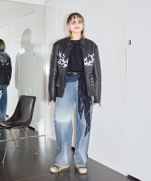 Lee(リー)の「LEE 別注 VINTAGE PAINTER PANTS LM7321:デニムパンツ(デニムパンツ・レディース・ネイビー・XX-SMALL/X-SMALL)」の4枚目の写真