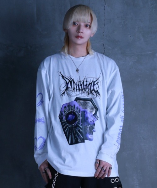 Amilige(アミリージュ)の「Coffin Bat BearロングTシャツ(Tシャツ/カットソー・レディース・ホワイト/ブラック・FREE)」の2枚目の写真