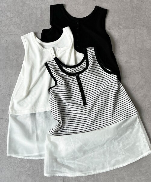 un dix cors（アンディコール）の「ヘンリーネック2WAYタンクトップ（キャミソール・レディース・アイボリー/ブラック/オフホワイト・FREE）」の2枚目の写真