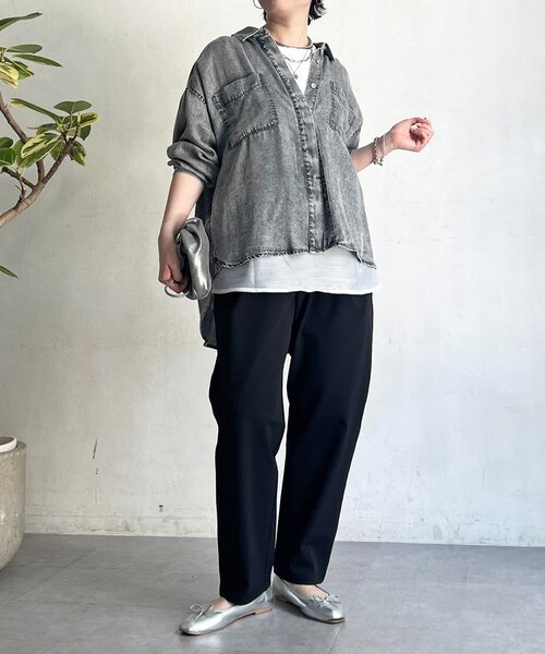 un dix cors（アンディコール）の「ヘンリーネック2WAYタンクトップ（キャミソール・レディース・アイボリー/ブラック/オフホワイト・FREE）」の6枚目の写真