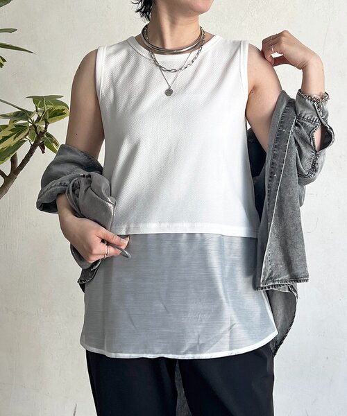 un dix cors（アンディコール）の「ヘンリーネック2WAYタンクトップ（キャミソール・レディース・アイボリー/ブラック/オフホワイト・FREE）」の7枚目の写真