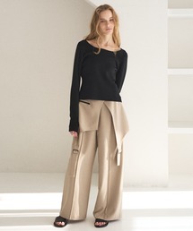 MIELI INVARIANT（ミエリインヴァリアント）の「Wide Cover Layer Slacks（スラックス）」