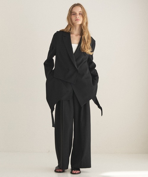 MIELI INVARIANT（ミエリインヴァリアント）の「Wide Cover Layer Slacks（スラックス・レディース・ブラック/ベージュ・MEDIUM/SMALL）」の11枚目の写真