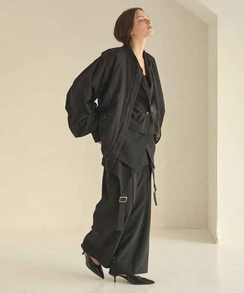 MIELI INVARIANT（ミエリインヴァリアント）の「Wide Cover Layer Slacks（スラックス・レディース・ブラック/ベージュ・MEDIUM/SMALL）」の20枚目の写真
