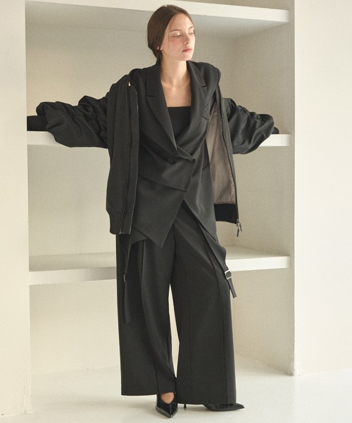 MIELI INVARIANT（ミエリインヴァリアント）の「Wide Cover Layer Slacks（スラックス・レディース・ブラック/ベージュ・MEDIUM/SMALL）」の22枚目の写真