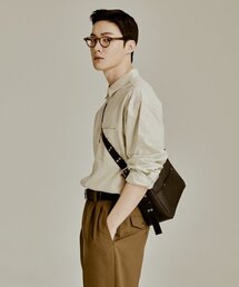 BEDFORD11TH（ベッドフォードイレブンス）の「ファンクショナルボックススリング [ブラック]（メッセンジャーバッグ）」