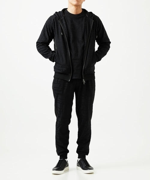 MICHEL KLEIN HOMME (ミッシェルクランオム)の「【セットアップ】ジャカードジップアップパーカー(パーカー・メンズ・ブラック/ホワイト・MEDIUM/LARGE/X-LARGE)」の12枚目の写真
