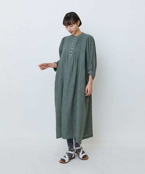 LOISIR(ロワズィール)の「グランジリネンタックディテールワンピース(ワンピース・レディース・カーキ/ピンク・FREE)」の7枚目の写真