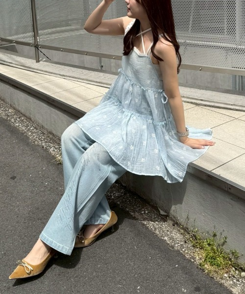 continuer de NICE CLAUP(コンティニューデナイスクラップ)の「キラキラロゴバギーデニム(デニムパンツ・レディース・その他/ネイビー・SMALL/MEDIUM)」の19枚目の写真