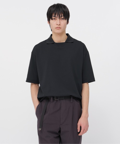 MARGARET HOWELL（マーガレットハウエル）の「HIGHDENCE MESH JERSEY（Tシャツ/カットソー・メンズ・カーキ/ネイビー・MEDIUM/LARGE）」の9枚目の写真