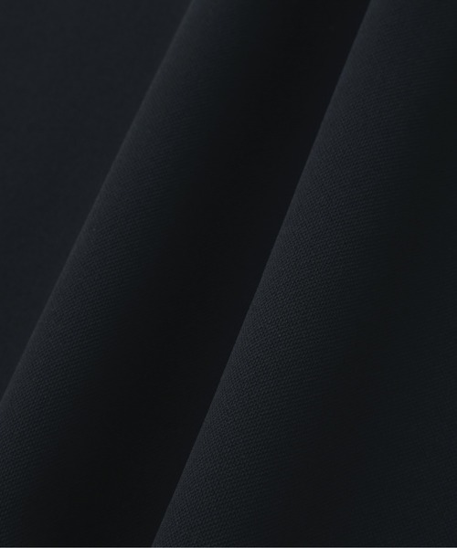 MARGARET HOWELL（マーガレットハウエル）の「HIGHDENCE MESH JERSEY（Tシャツ/カットソー・メンズ・カーキ/ネイビー・MEDIUM/LARGE）」の13枚目の写真