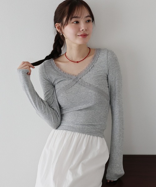 BLUEEAST（ブルーイースト）の「クロスレーストリムカットソー（Tシャツ/カットソー・レディース・グレー/ブラック/ホワイト・MEDIUM）」の3枚目の写真