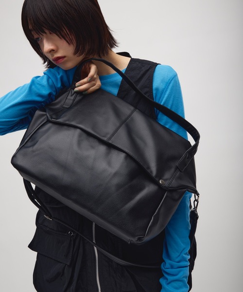 TONER（トナー）の「ドットボタンドレープビッグバッグ/ロゴプレート付き（ショルダーバッグ・レディース・アイボリー/ブラウン/ブラック・FREE）」の7枚目の写真