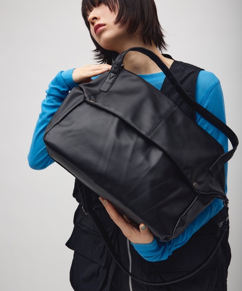 TONER（トナー）の「ドットボタンドレープビッグバッグ/ロゴプレート付き（ショルダーバッグ・レディース・アイボリー/ブラウン/ブラック・FREE）」の8枚目の写真