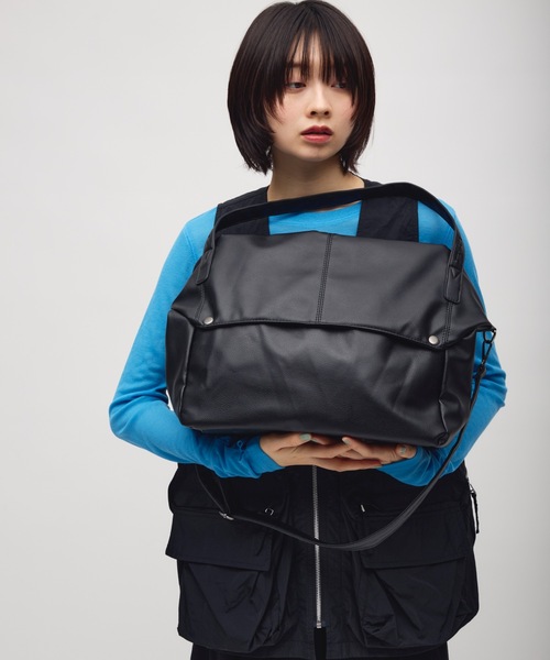 TONER（トナー）の「ドットボタンドレープビッグバッグ/ロゴプレート付き（ショルダーバッグ・レディース・アイボリー/ブラウン/ブラック・FREE）」の17枚目の写真
