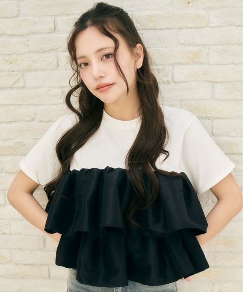 Olu.(オルドット)の「ボリュームフリルドッキングトップス(Tシャツ/カットソー・レディース・ホワイト/ブラック・FREE)」の18枚目の写真