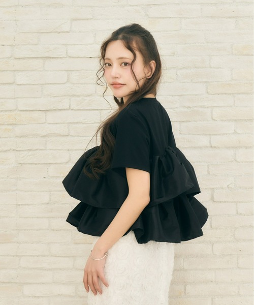 Olu.(オルドット)の「ボリュームフリルドッキングトップス(Tシャツ/カットソー・レディース・ホワイト/ブラック・FREE)」の19枚目の写真