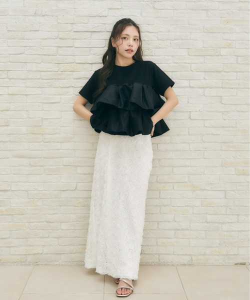 Olu.(オルドット)の「ボリュームフリルドッキングトップス(Tシャツ/カットソー・レディース・ホワイト/ブラック・FREE)」の4枚目の写真