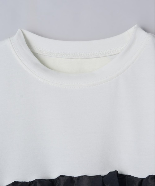 Olu.(オルドット)の「ボリュームフリルドッキングトップス(Tシャツ/カットソー・レディース・ホワイト/ブラック・FREE)」の9枚目の写真