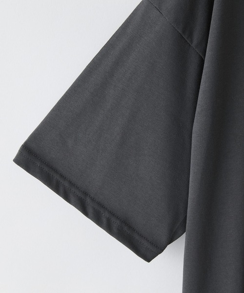 OUTDOOR EXCHANGE(アウトドアエクスチェンジ)の「【OUTDOOR EXCHANGE/アウトドアエクスチェンジ】×【ZERO STAIN/ゼロステイン】コラボ モックネック ポケット付 Tシャツ(Tシャツ/カットソー・メンズ・オフホワイト/スミクロ・LARGE/MEDIUM)」の7枚目の写真