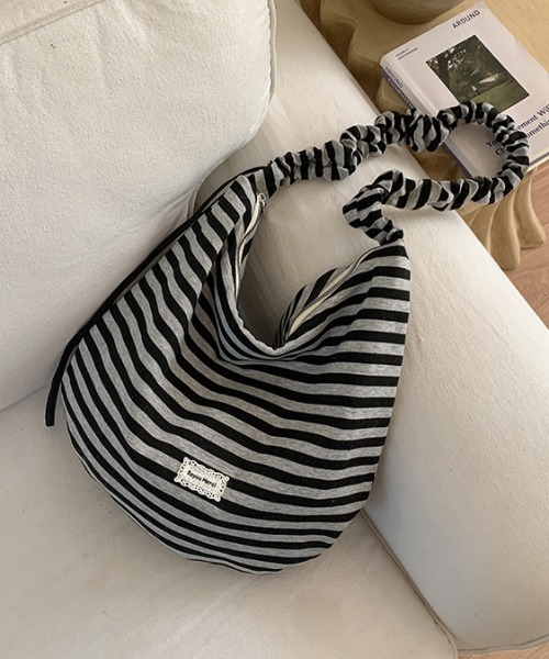 mebole(メボレ)の「Gather Strap Nuance Tote(トートバッグ・レディース・A/C/B・FREE)」の20枚目の写真