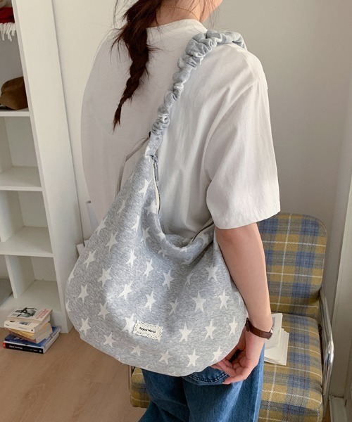 mebole(メボレ)の「Gather Strap Nuance Tote(トートバッグ・レディース・A/C/B・FREE)」の5枚目の写真