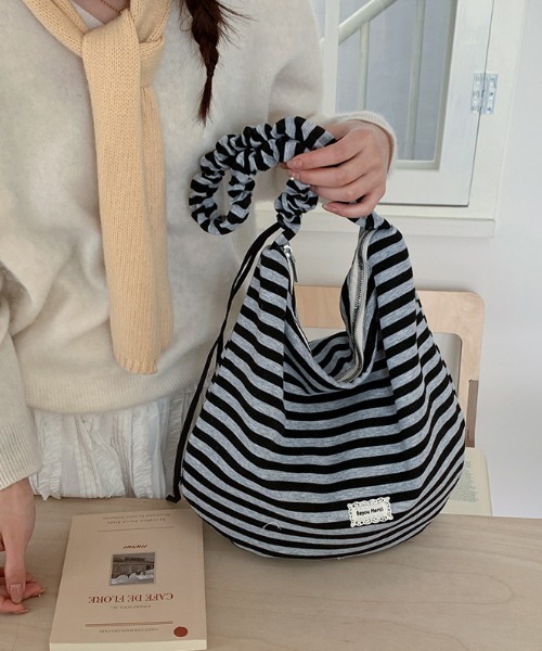 mebole(メボレ)の「Gather Strap Nuance Tote(トートバッグ・レディース・A/C/B・FREE)」の10枚目の写真