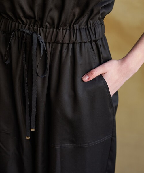DRESSTERIOR(ドレステリア)の「【ウォッシャブル】フレンチスリーブ コンビネゾン(サロペット/オーバーオール・レディース・ネイビー/ブラック・34/36/38)」の17枚目の写真