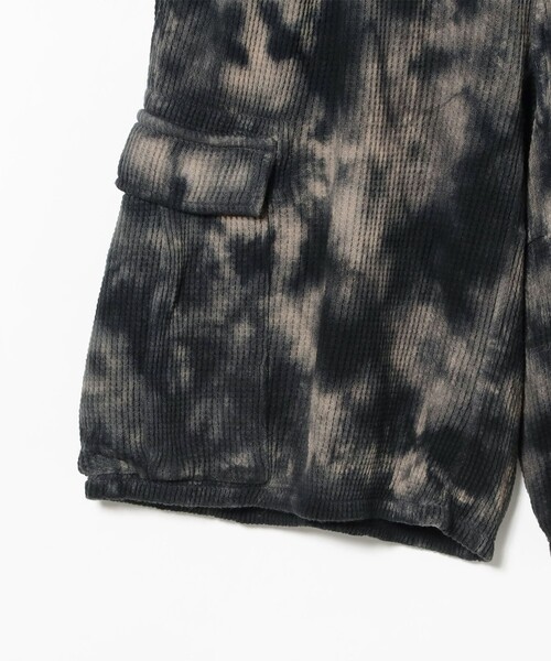 Gramicci(グラミチ)の「【別注】Gramicci / Waffle Cargo Shorts(カーゴパンツ・メンズ・ブラウン/ブラック・SMALL/LARGE/MEDIUM)」の6枚目の写真