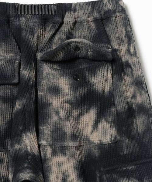 Gramicci(グラミチ)の「【別注】Gramicci / Waffle Cargo Shorts(カーゴパンツ・メンズ・ブラウン/ブラック・SMALL/LARGE/MEDIUM)」の9枚目の写真