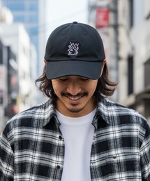 VICTORIA HONGKONG（ビクトリアホンコン）の「CAP/【VICTORIA HONGKONG】フェイスラインアート刺繍キャップ / ストリート ユニセックス コットンキャップ（キャップ）」