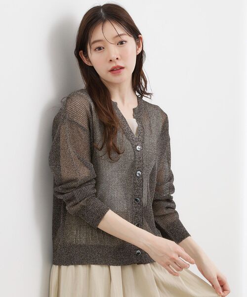 grove(グローブ)の「【貴島明日香さん着用】ラメメッシュキーネックカーディガン(カーディガン/ボレロ・レディース・オフホワイト/ブルー系その他/ブラウン系その他・03/02/04/05)」の4枚目の写真