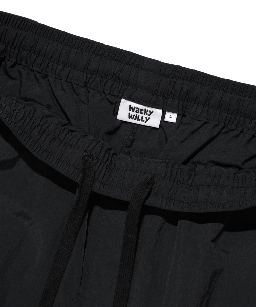 Wacky WiLLy(ワッキーウィリー)の「ナイロンカーゴショートパンツブラック(その他パンツ・メンズ・その他・SMALL/MEDIUM/LARGE/X-LARGE)」の5枚目の写真