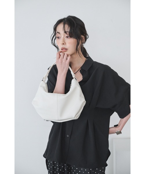 Anclear oui（アンクリアウィ）の「ワンハンドルバッグ（ハンドバッグ・レディース・Red/Black/White・F）」の4枚目の写真