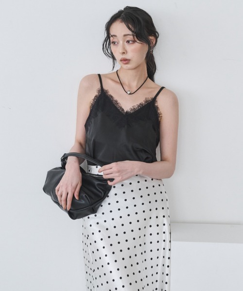 Anclear oui（アンクリアウィ）の「ワンハンドルバッグ（ハンドバッグ・レディース・Red/Black/White・F）」の12枚目の写真