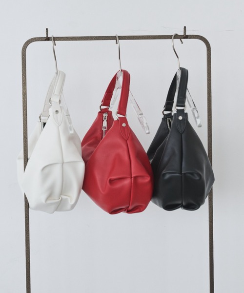 Anclear oui（アンクリアウィ）の「ワンハンドルバッグ（ハンドバッグ・レディース・Red/Black/White・F）」の22枚目の写真