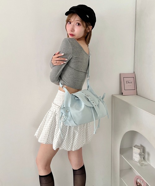 Loueme(ルエム)の「【500mlペットボトル収納可】サイドリボンベルトナイロンショルダーバッグ(ショルダーバッグ・レディース・ライトブルー/ピンク/アイボリー/ブラック・FREE)」の18枚目の写真