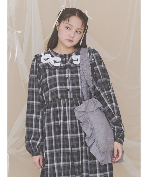 merry jenny(メリージェニー)の「レースデコラティブトートbag(トートバッグ・レディース・チャコールグレー/オフホワイト・FREE)」の12枚目の写真
