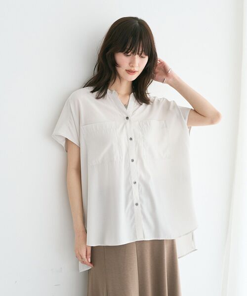 YECCA VECCA(イェッカヴェッカ)の「【接触冷感】ポケットスキッパーシャツ【セットアップ対応】(シャツ/ブラウス・レディース・ブルー/チャコールグレー/グレイッシュベージュ・FREE)」の15枚目の写真